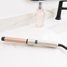 CI9527 SHINE THERAPY Argan Oil Keratin Infused 1 Straight Barrel Curling Wand for Loose Waves includes heat glove Remington